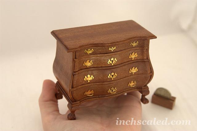 Bombe Chest